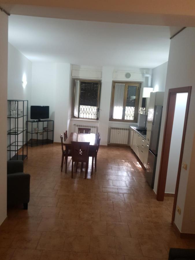 Maffucci 24 Bilocale Molto Spazioso E Moderno Milan Extérieur photo